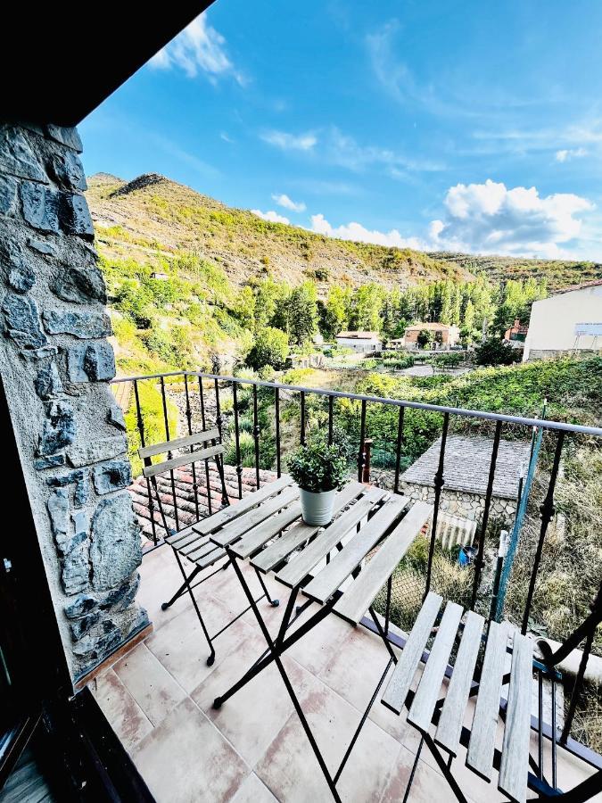 La Casita Del Rio Vila Soto en Cameros Exterior foto
